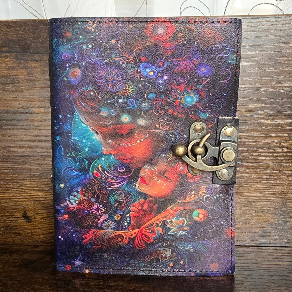 Leather Journal Diary Metal Clasp 5 x 7 Vintage Paper 200 pages Mother